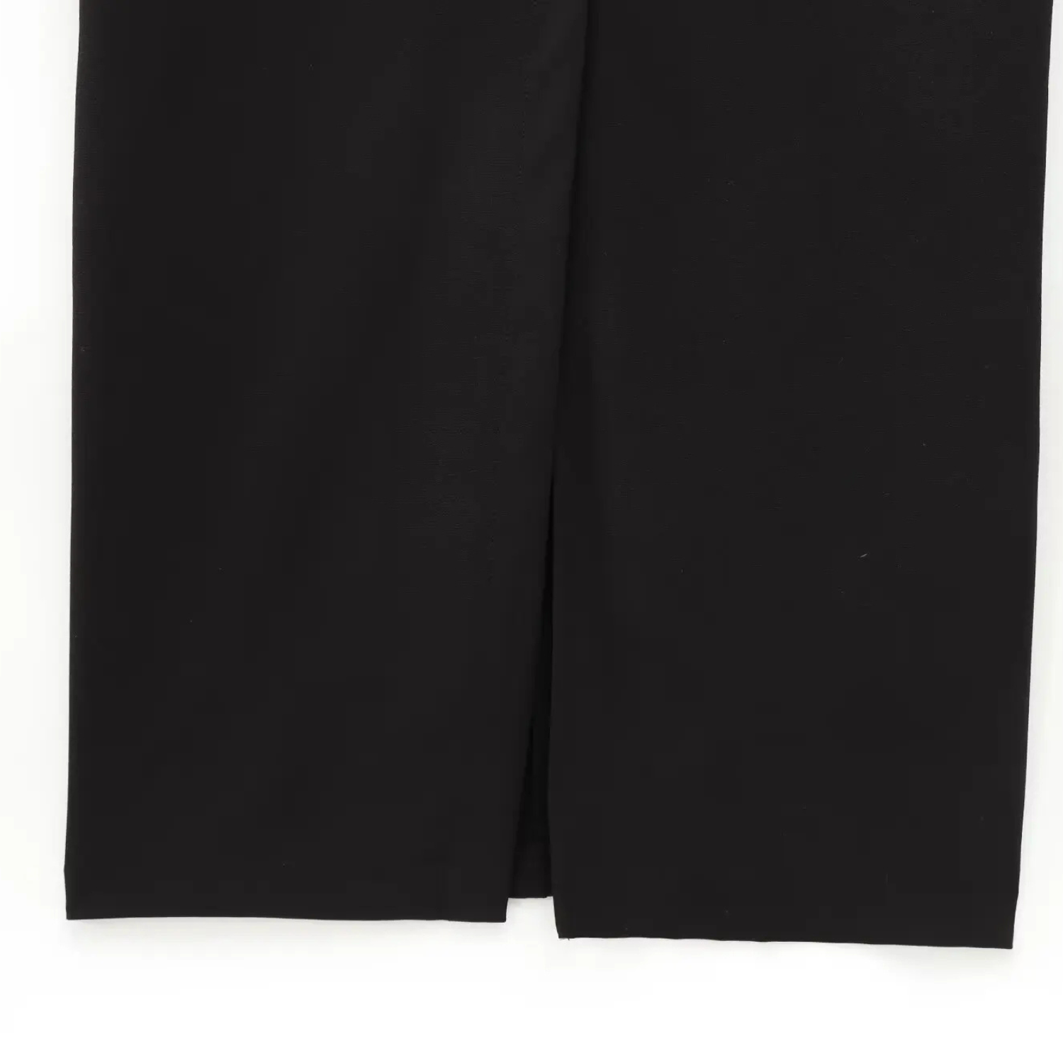 Sophie | Sleeveless Crew-Neck Dress with Belt and Hem Slit Detail